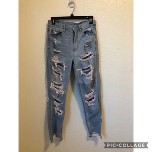 American eagle mom jeans